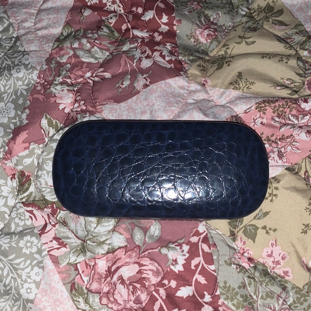 Glasses case